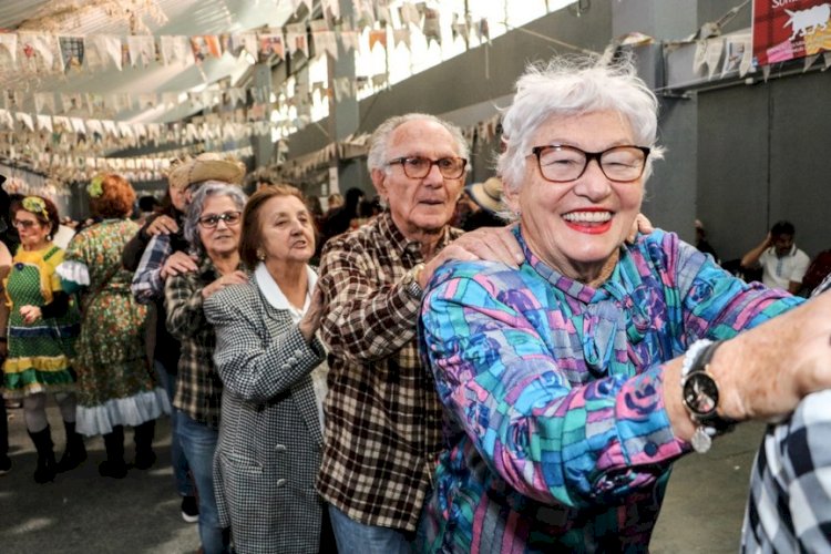 Arraiá da Melhor Idade
